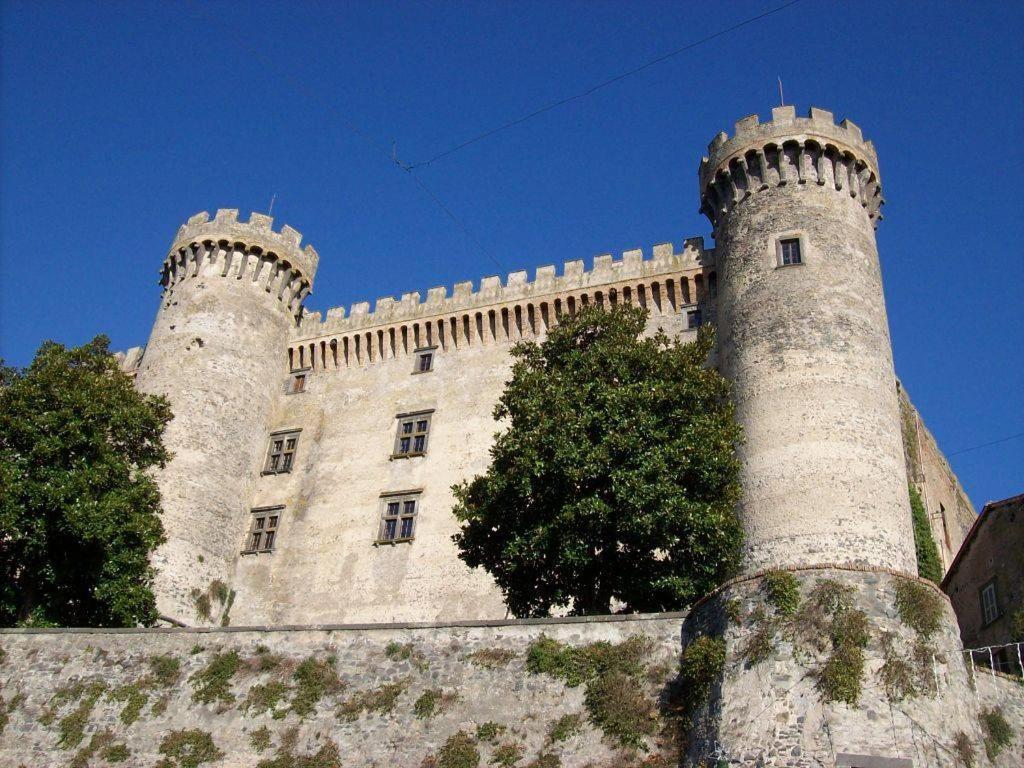 La Colombaia Nel Castello Appartement Bracciano  Buitenkant foto