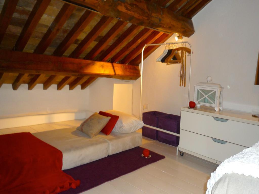 La Colombaia Nel Castello Appartement Bracciano  Kamer foto