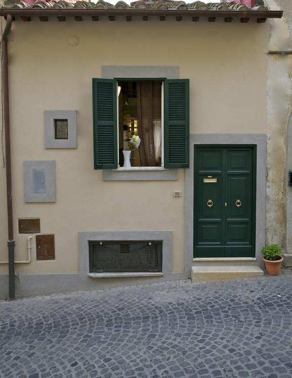 La Colombaia Nel Castello Appartement Bracciano  Buitenkant foto