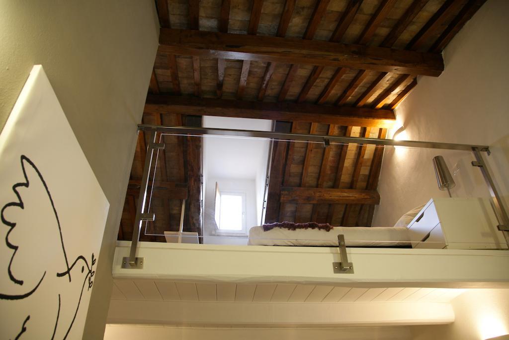 La Colombaia Nel Castello Appartement Bracciano  Kamer foto